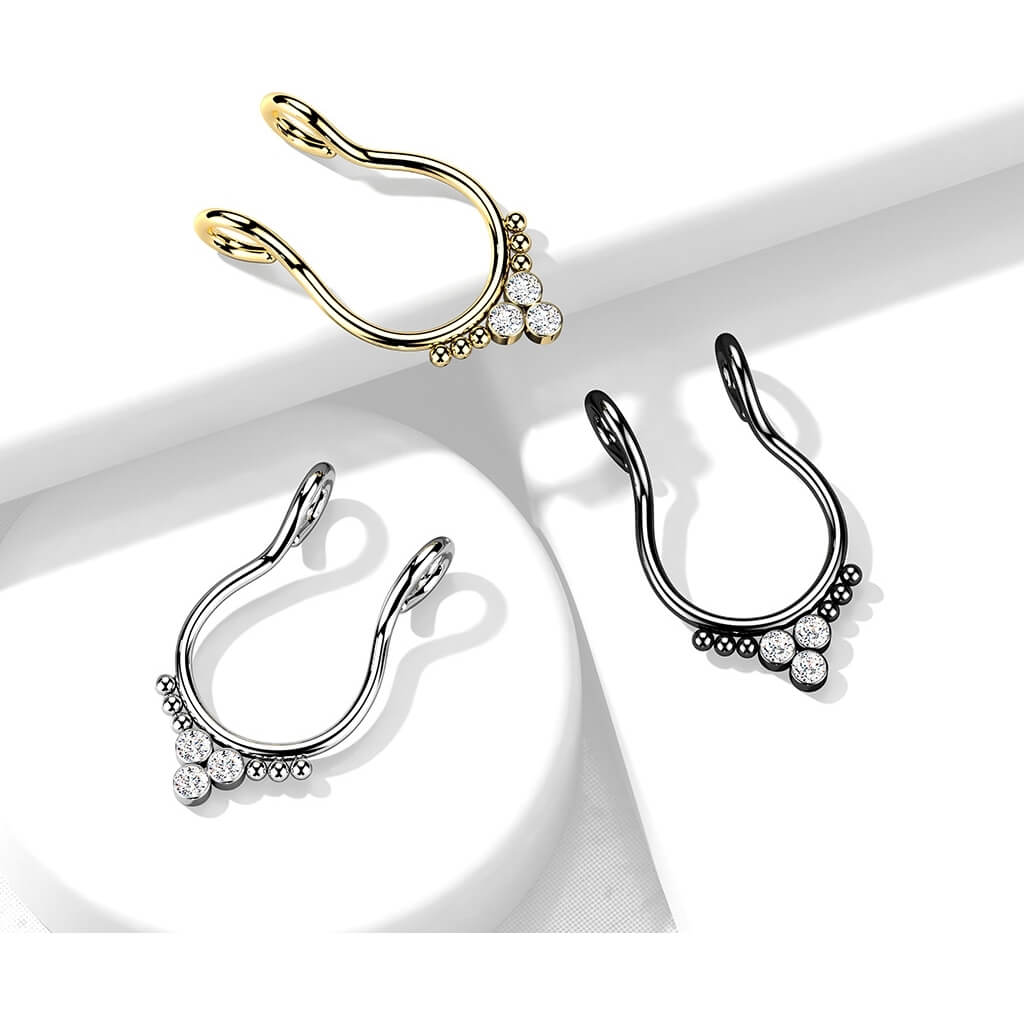 Fake piercing do nosa septum trójkąt 3 cyrkonie płaski kolczyk rozginany - Image 4