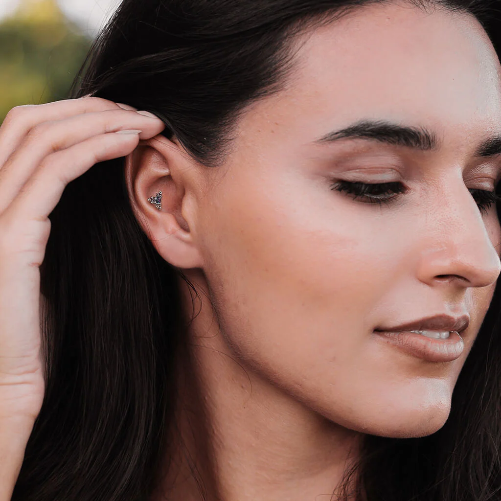Tytan labret trójkąt cyrkonia srebrny gwint wewnętrzny - Image 4
